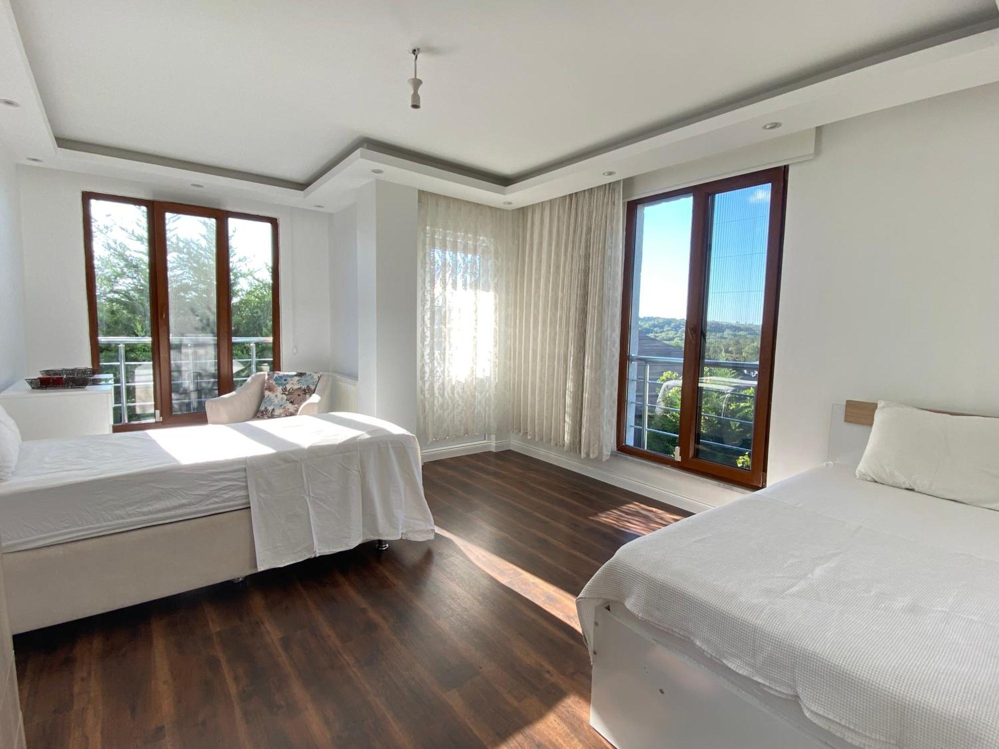 Airport Villa Hotel Arnavutkoy Exterior photo